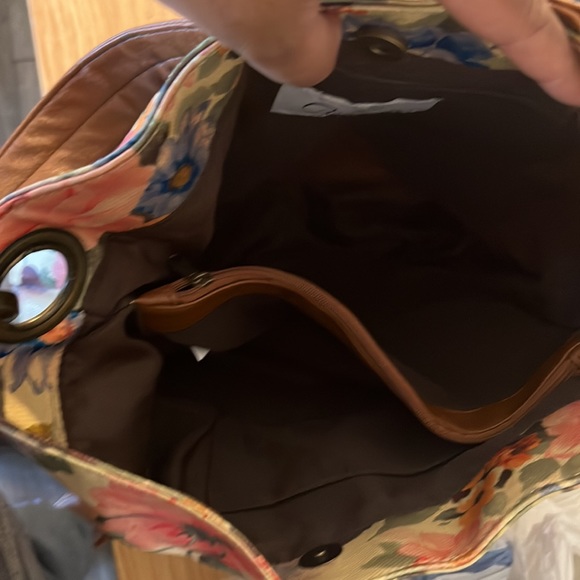 Floral Shoulder Bag - Picture 6 of 6